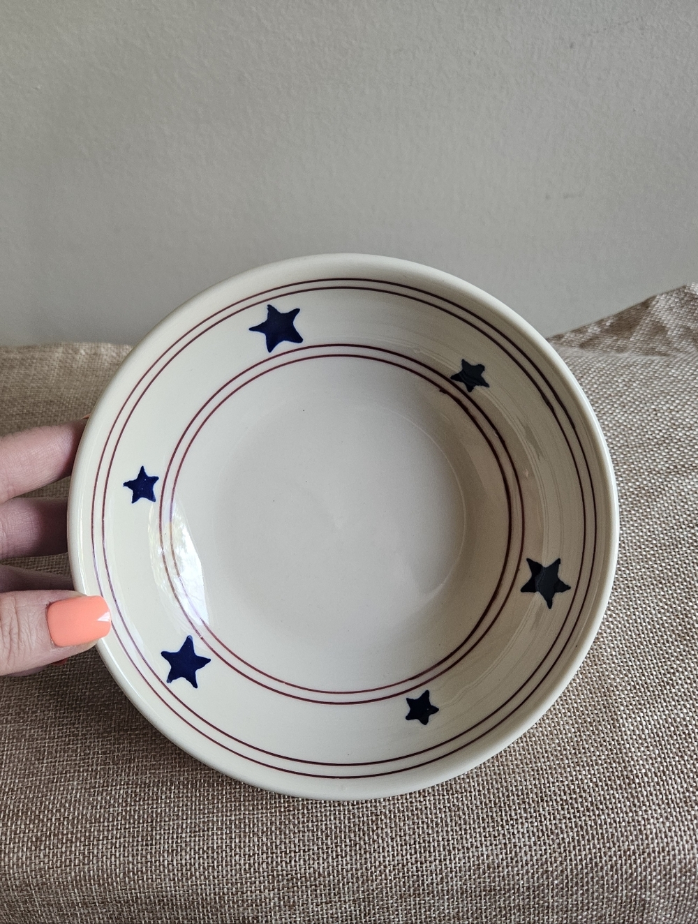Hartstone Pottery Stars & Stripes Soup/Cereal Bowl - Picture 2 of 7